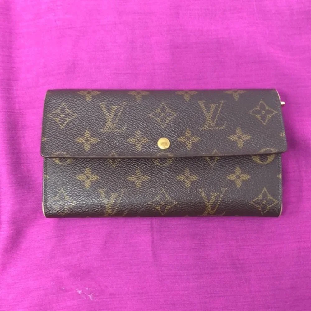 Louis Vuitton purse wallet geniune